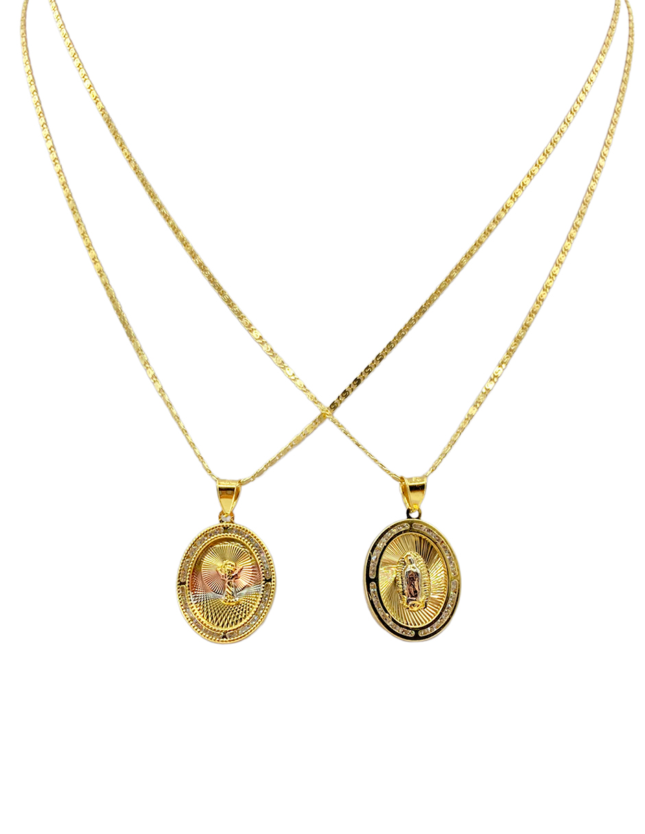 Duo de medallas de la Virgen de la Guadalupe y Divino niño Jesus, con zirconias blancas alrrededor y bonita cadena en chapa de oro