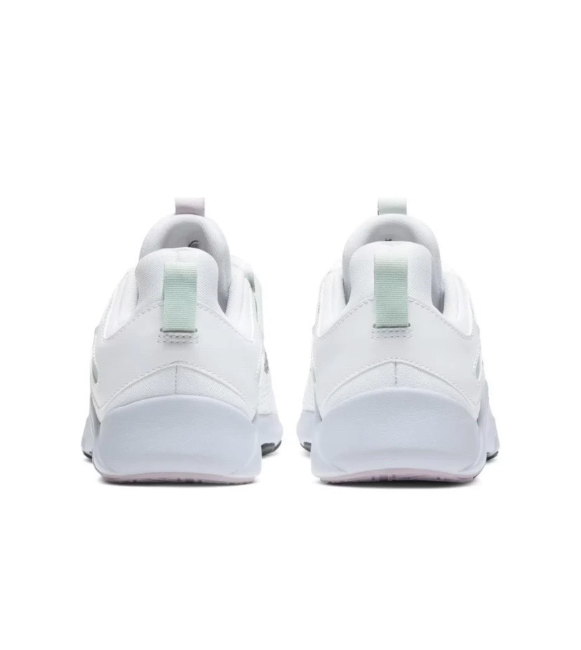 Tenis WMNS Nike Legend Essential para Dama