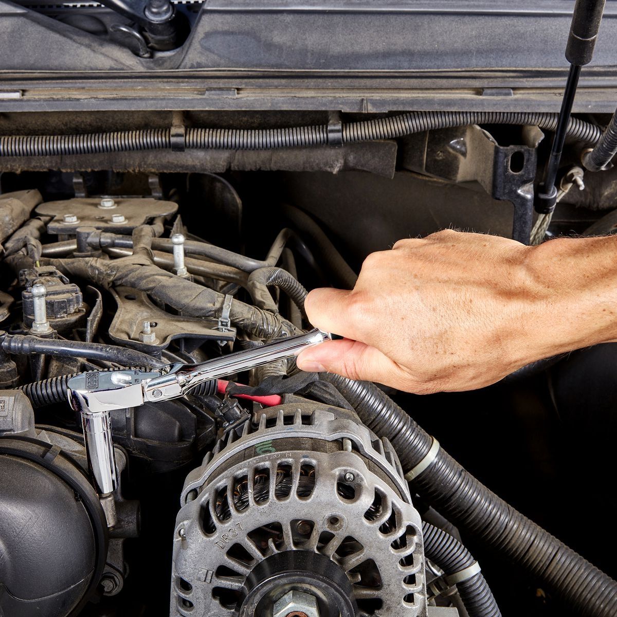 Matraca con cabeza flexible de mango largo 1/2 ICON