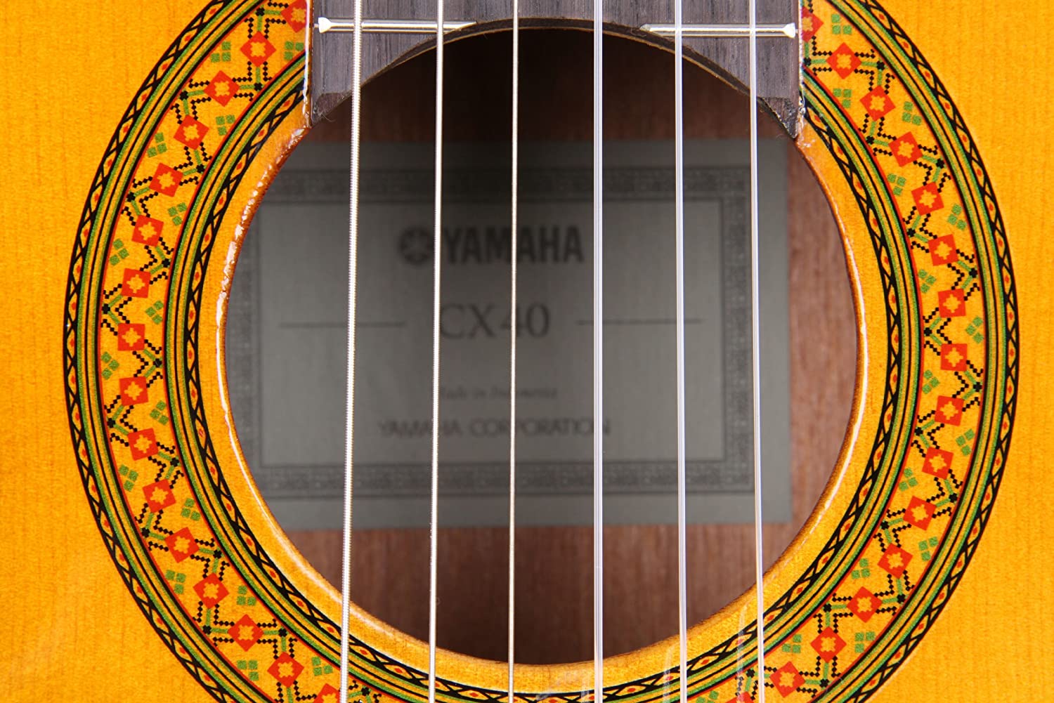 Yamaha Cx40 Guitarra Clásica Electroacústica Cuerdas De Nylon-Natural.