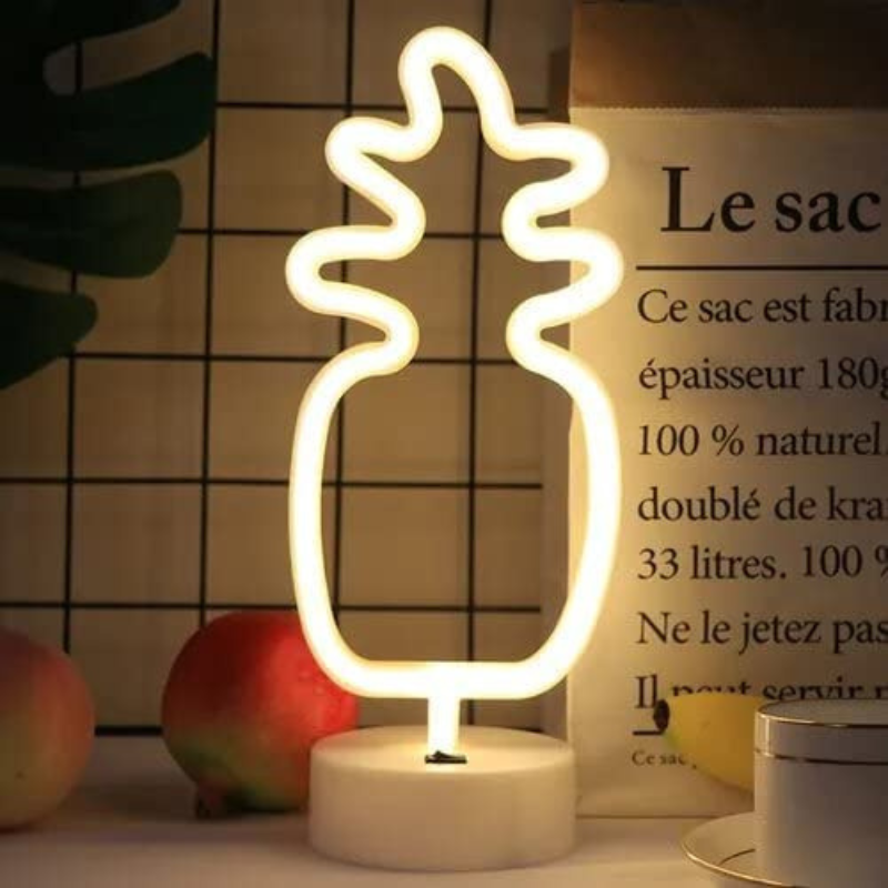 Lámpara de Luz LED - Comercializadora AJR - Luz Neón con Diseño de Piña - Luz Cálida