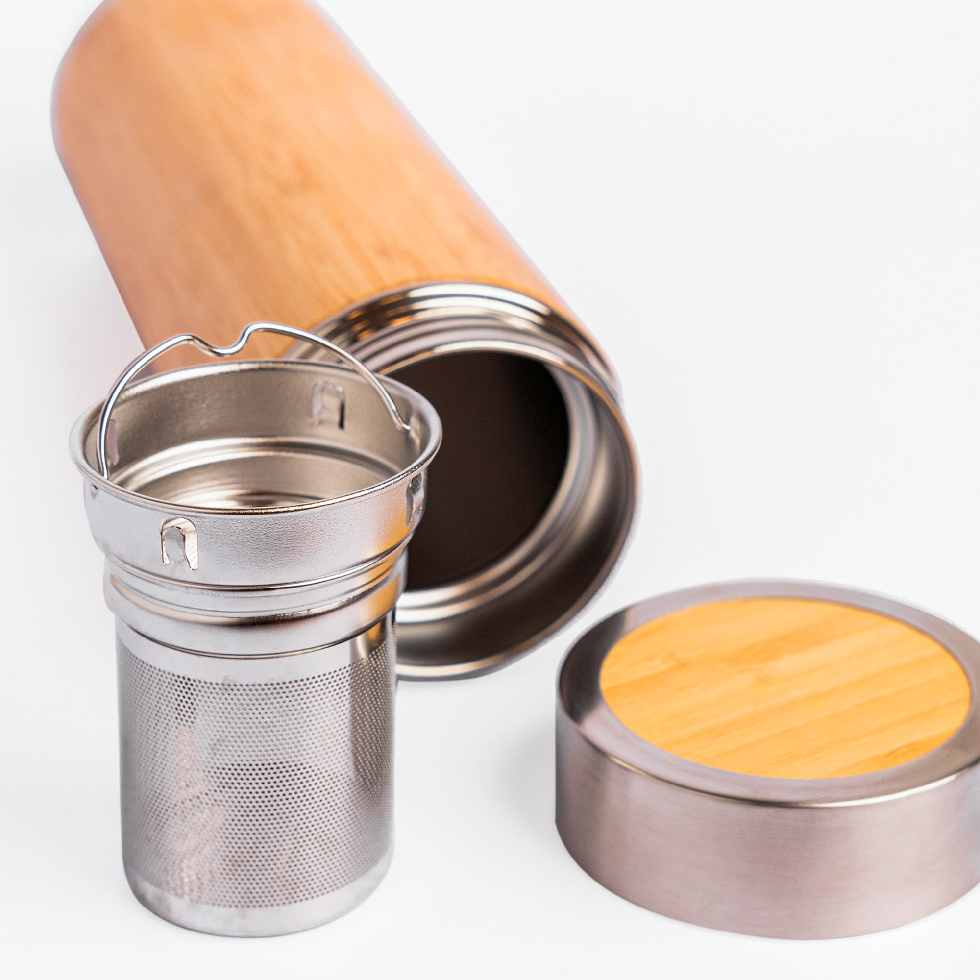 CARAVIAN Termo de Agua, Café y Té de 500 ml con Filtro de Acero Inoxidable para Infusiones, Vaso Térmico Ecológico de Doble Pared Recubierto de Bambú sin BPA  