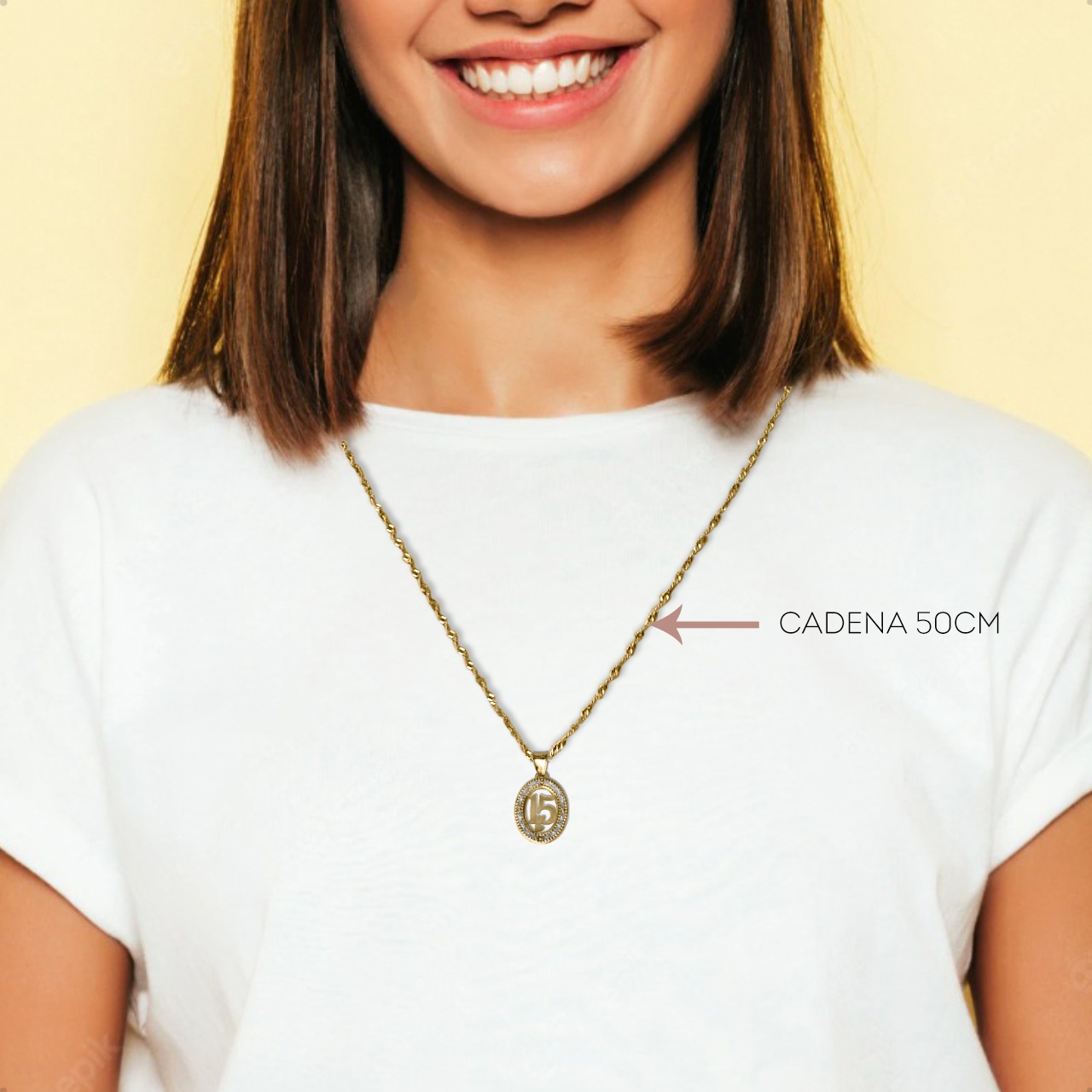 Dije 15 Años Oval Dije Con Cadena 50cm Oro 10k