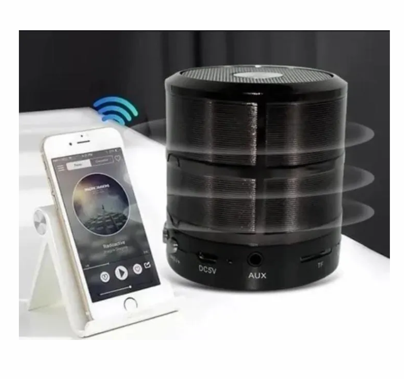 Mini bocina bluetooth portatil Luz Led Radio FM USB SD Aux 3.5 mm bateria recargable 018