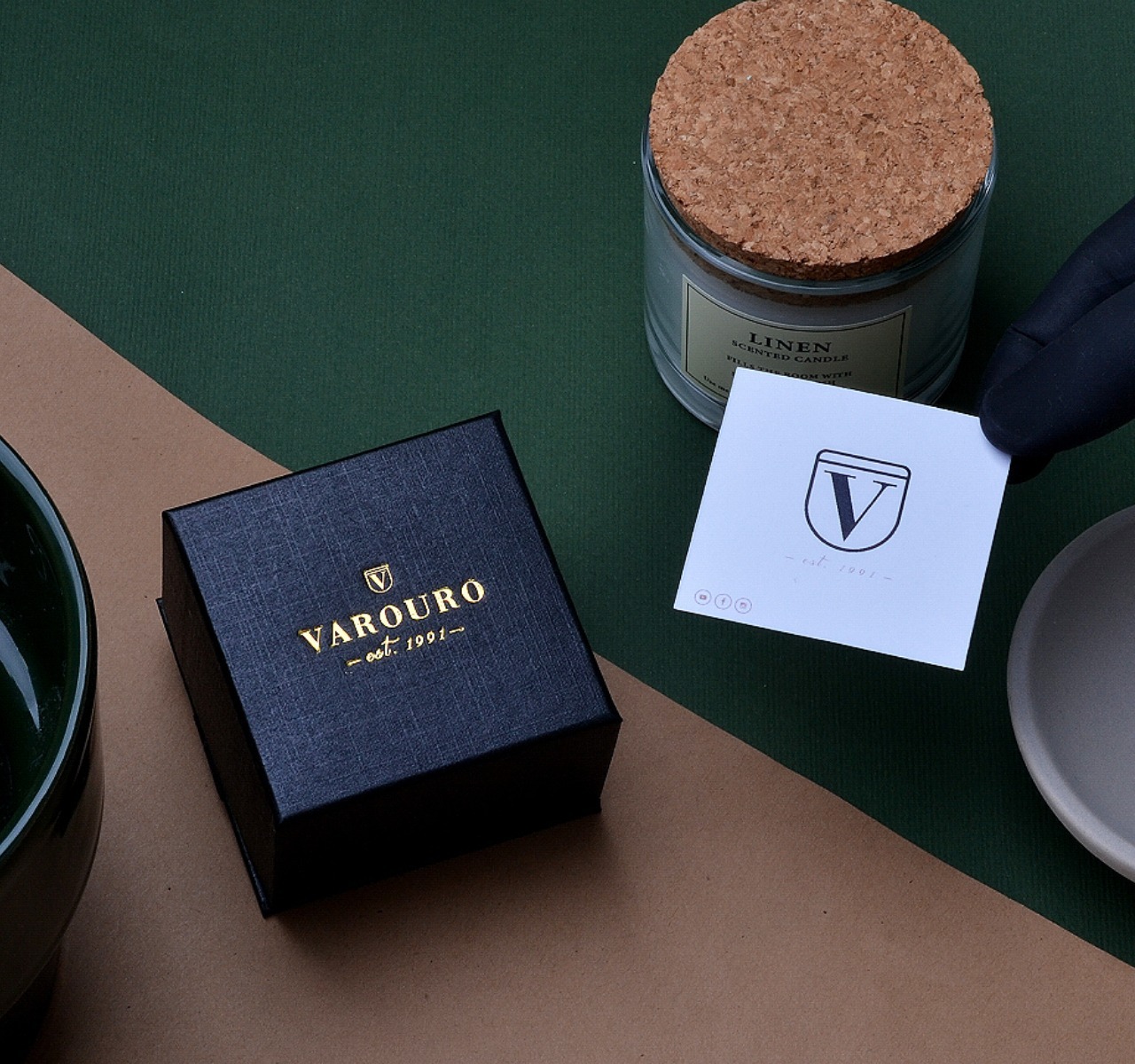 Fino Dije 15 Años Flores Oval Oro 10k | Amor + Cadena 