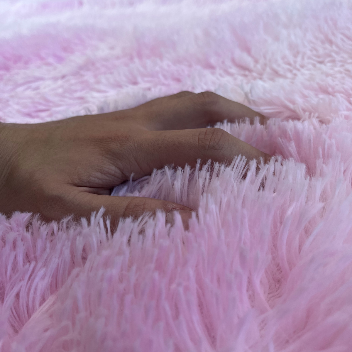 Tapete Decorativo Afelpado Motley Pelaje Largo Suave 2x1.60 Rosa