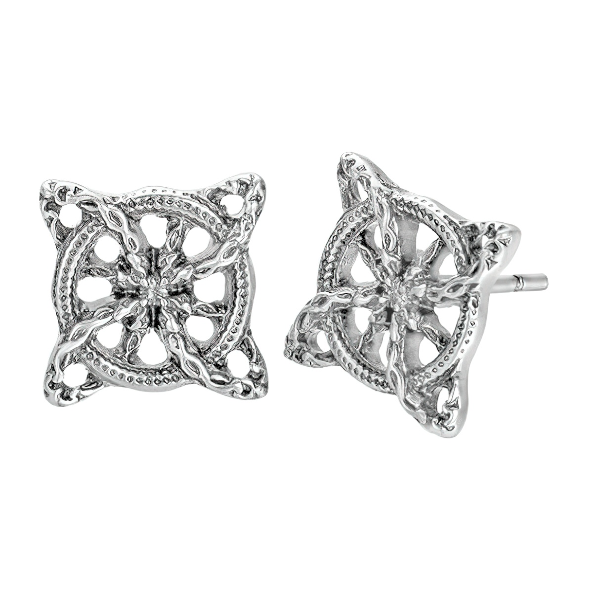 Aretes Nudo de Bruja Tipo Poste Color Plata Antigua