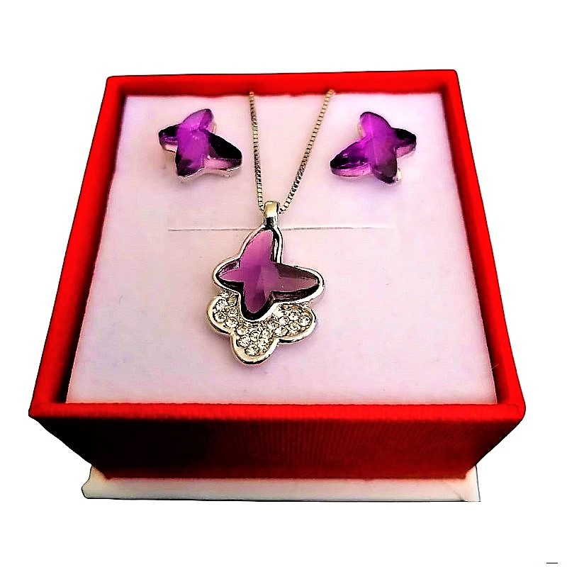 Set ADELSTEN con Cadena, Dije y Aretes Mariposa Morada en Chapa de Rodio y SWAROVSKI ELEMENTS INCLUYE DE REGALO ARETES DIAMOND Y CAJA PARA REGALO