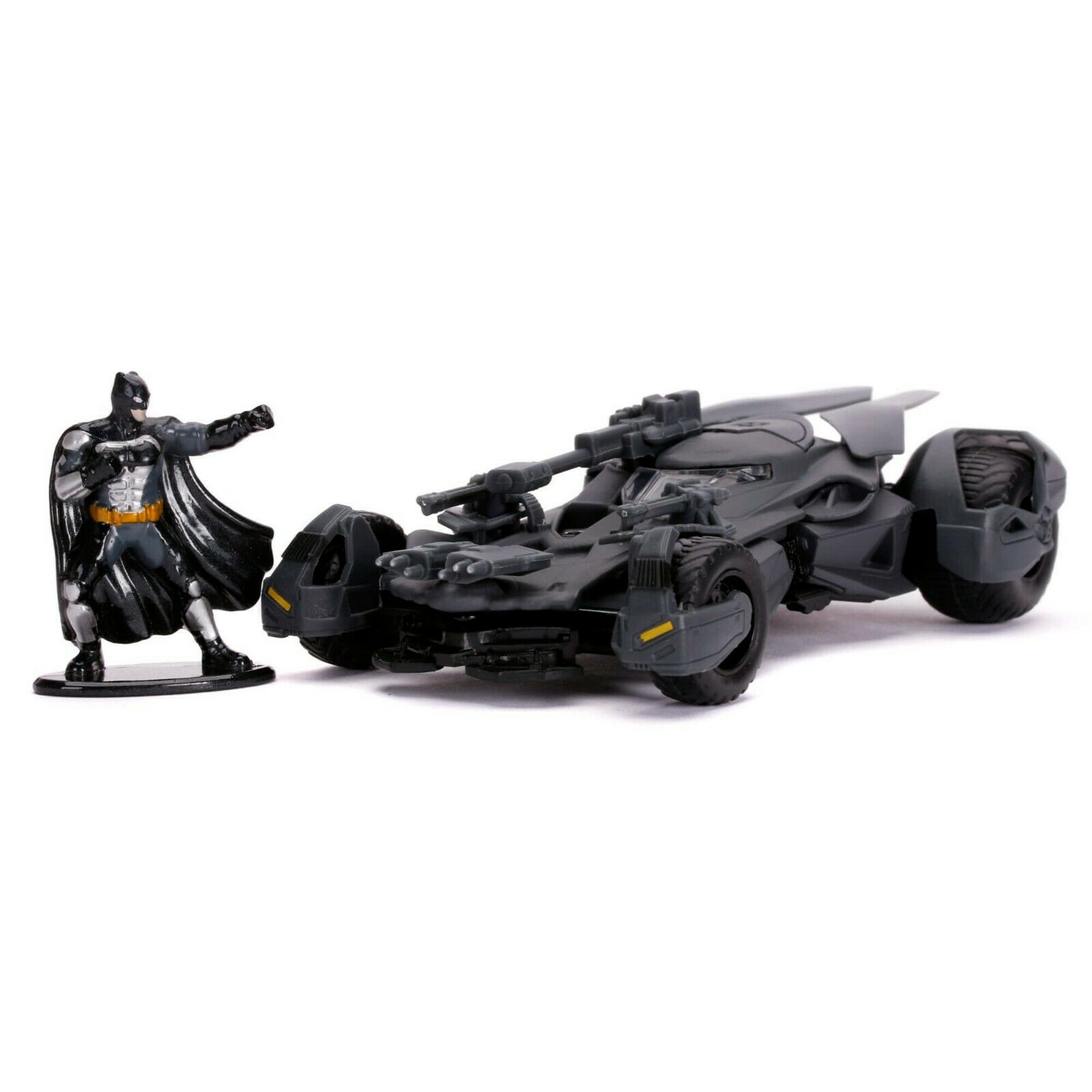 Batimovil Justice League con Figura Batman Liga de la Justicia Jada Toys Escala 1:32