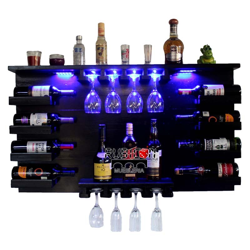 Cava 100% en madera sólida de pino, especialmente diseñada para lucir en tu espacio con un toque de elegancia, estilo y diseño único.