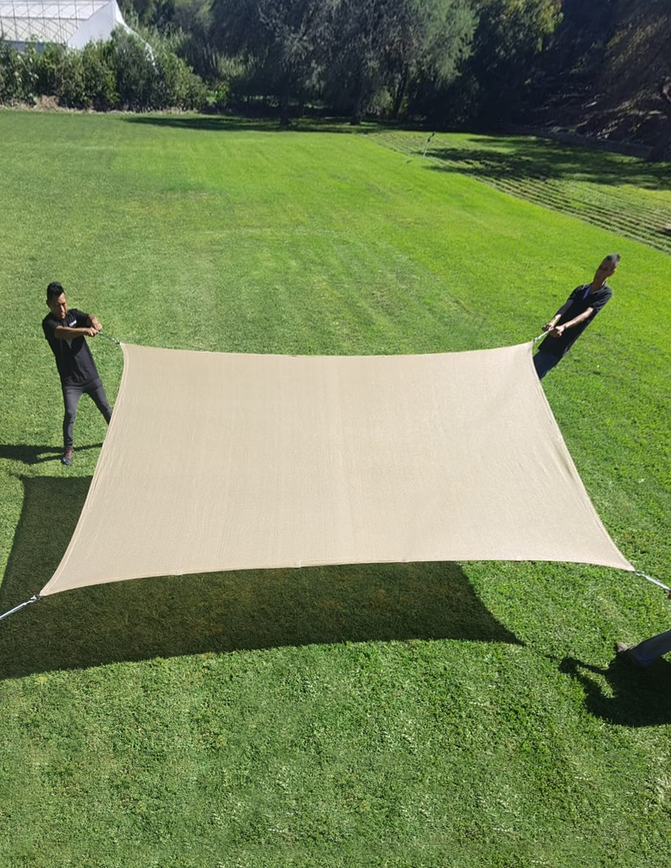 Hanlob Malla Sombra 5x5 m para Exteriores con Argollas, 90% de Sombra, Bloqueo de Rayos UV, Sombra Raschel para Jardín o Terraza, Resistente a Lluvias, Fácil y Lista para Instalar.