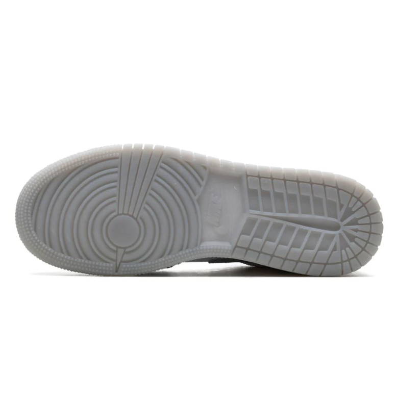 Jordan 1 Low SE New Emerald