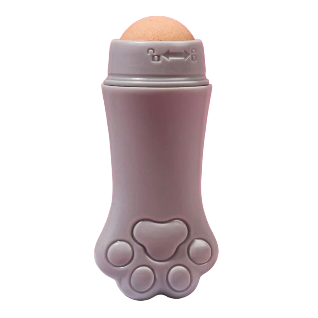 Roll On Rodillo Quita Grasa De Piedra Volcanica en forma de patita de Gato.