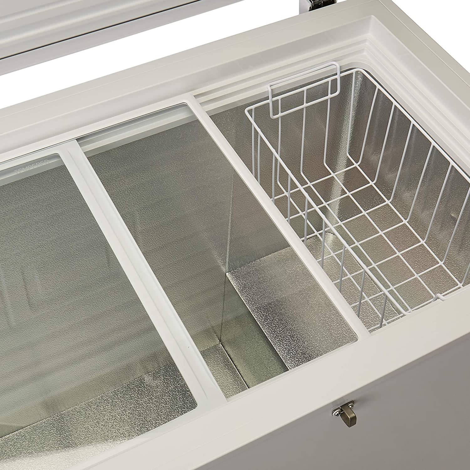 Hisense Fc88D6Bwx Congelador De 9 Pies Enfria Y Congela, Color, Silver, Pack Of Aquete De 1