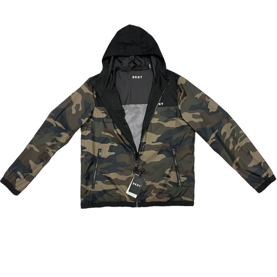 Chamarra DKNY Rompeviento para caballero 