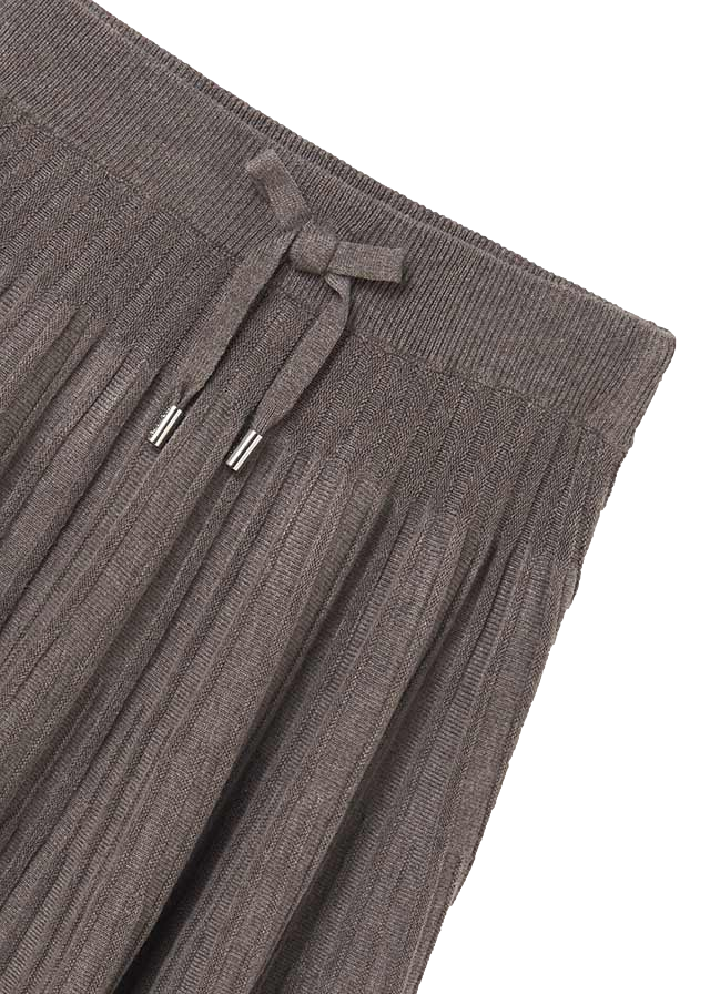 Conjunto playera manga larga con apliques y falda de tricot para niña marca Mayoral