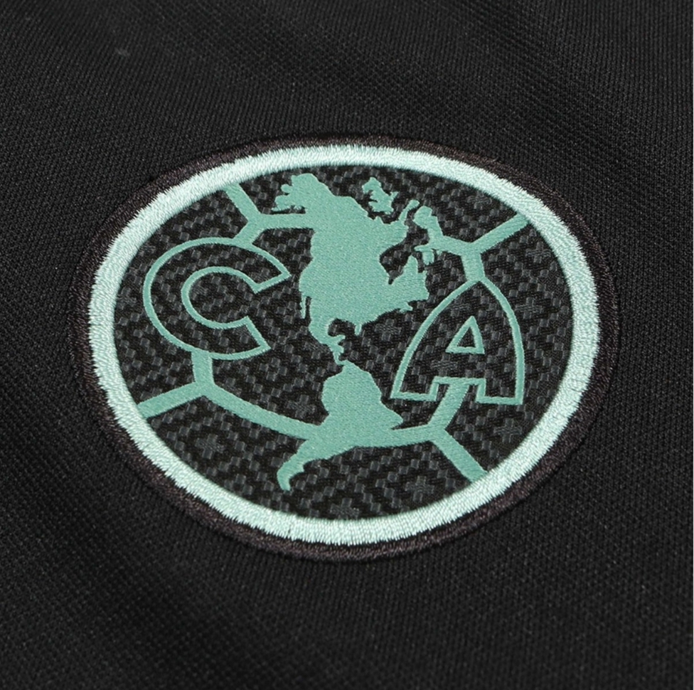 CHAMARRA AMERICA NEGRA 2022