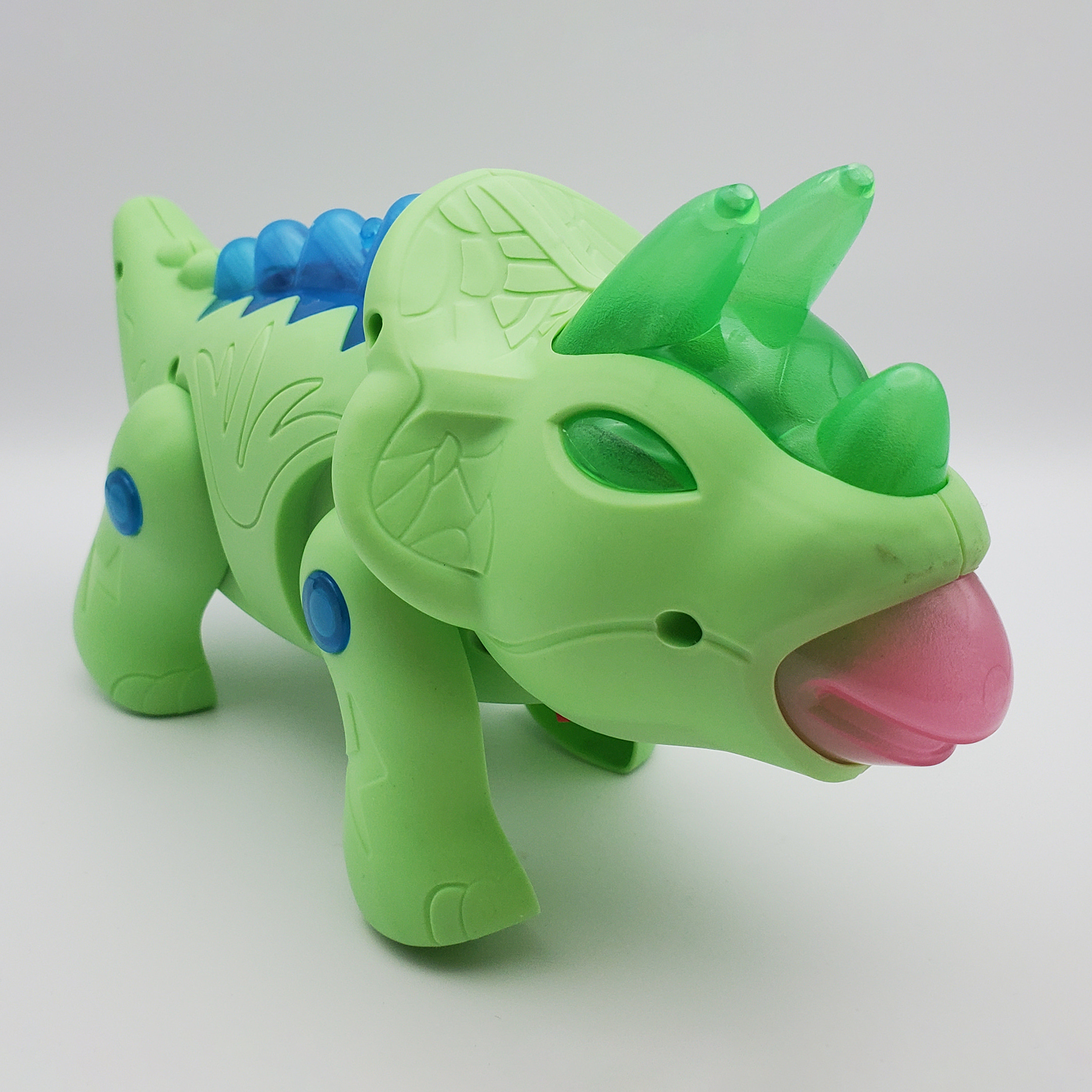 Dinosaurio Triceratops Caminador Con Luz Y Sonido