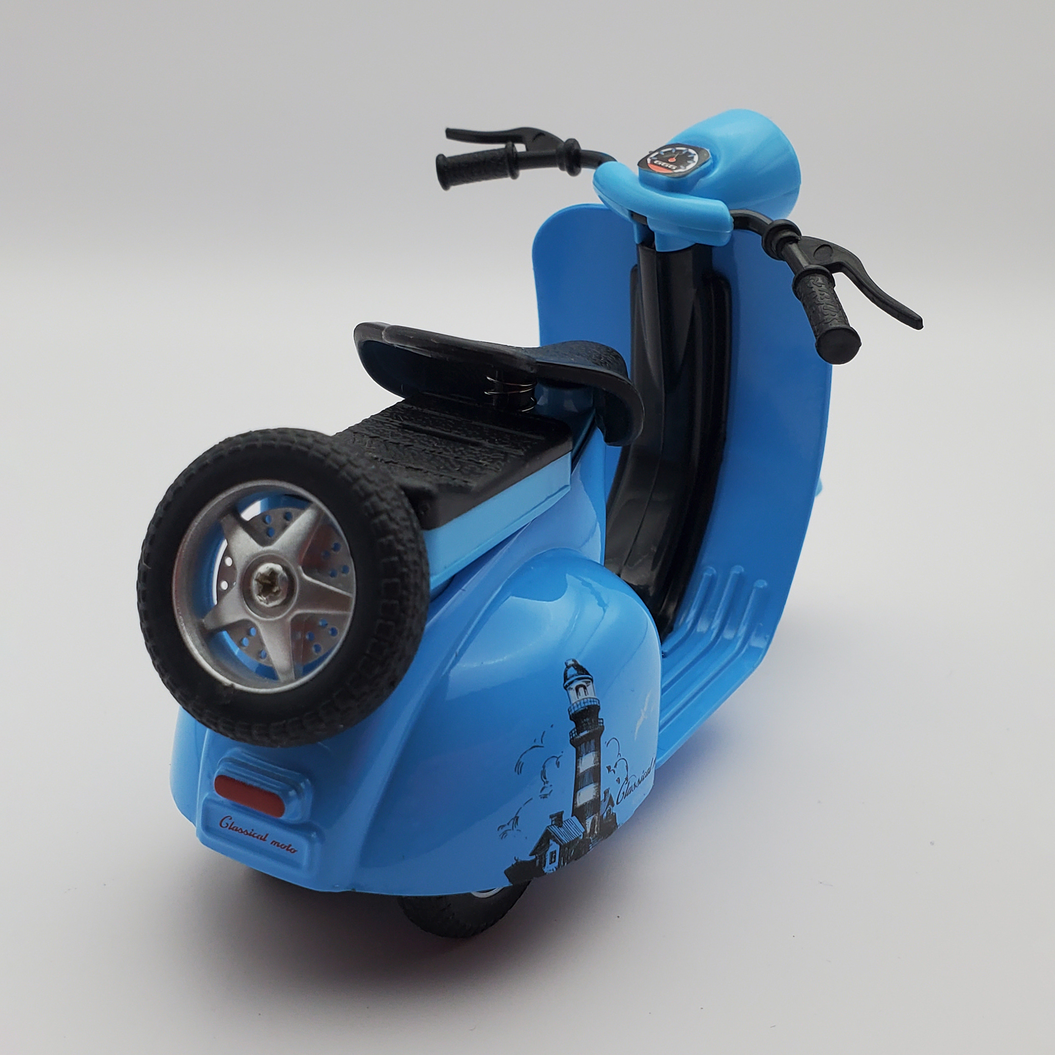 Motoneta Clásica Metal De Fricción Luz Y Sonido