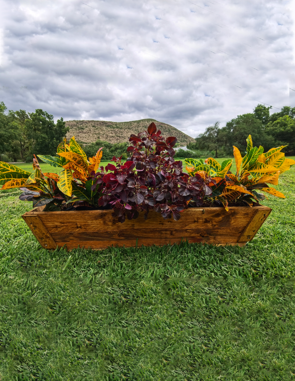 Maceta De Madera Tipo Jardinera De 80 Cm De Largo