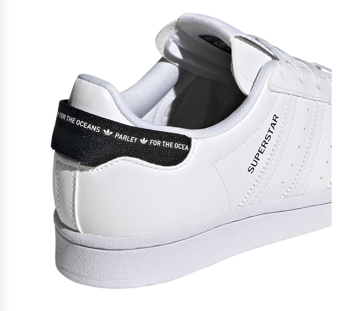 TENIS ADIDAS SUPERSTAR FOUNDATION BLANCOS PARLEY (GV7946)
