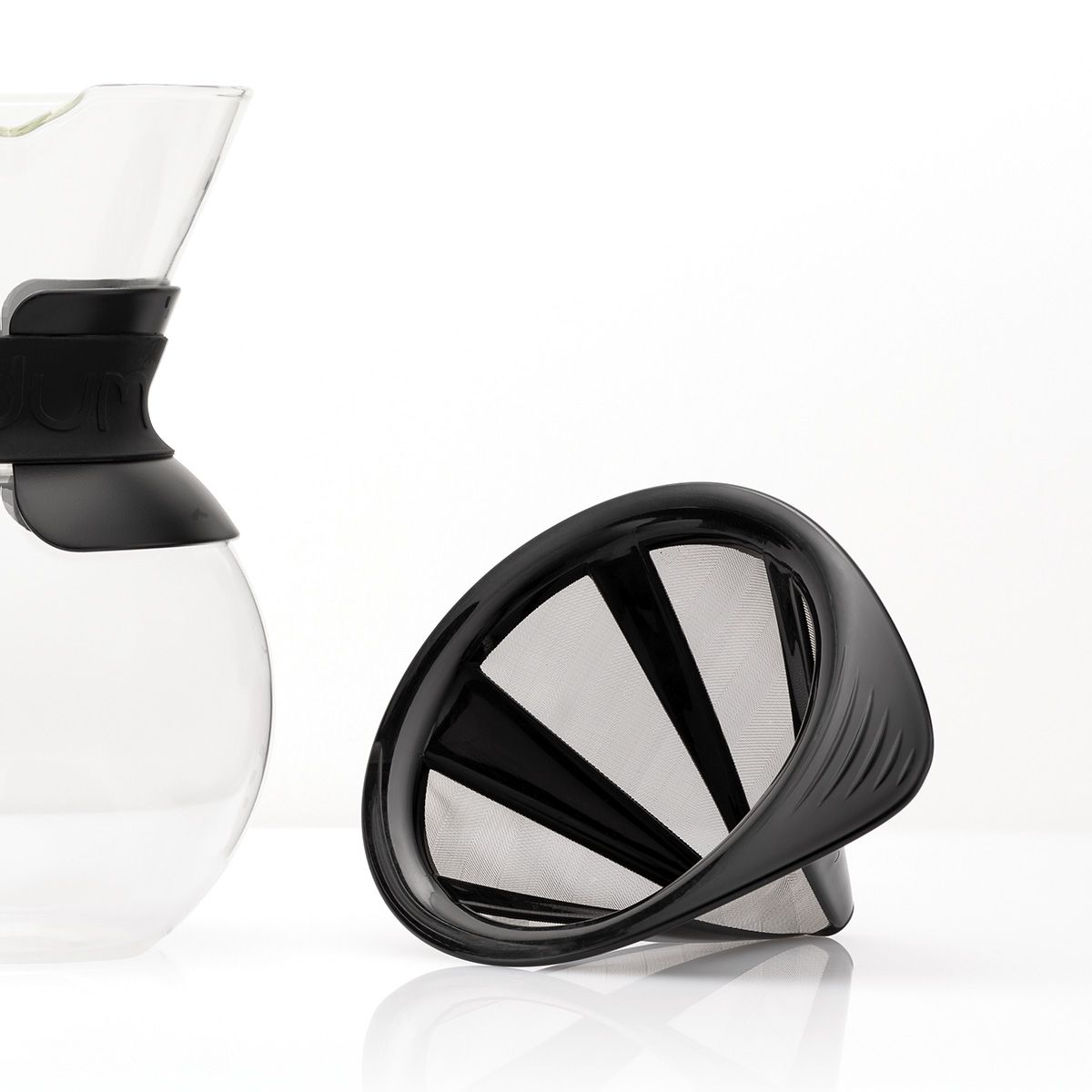 Cafetera con filtro permanente Marca Bodum 1 L/34 oz banda negra