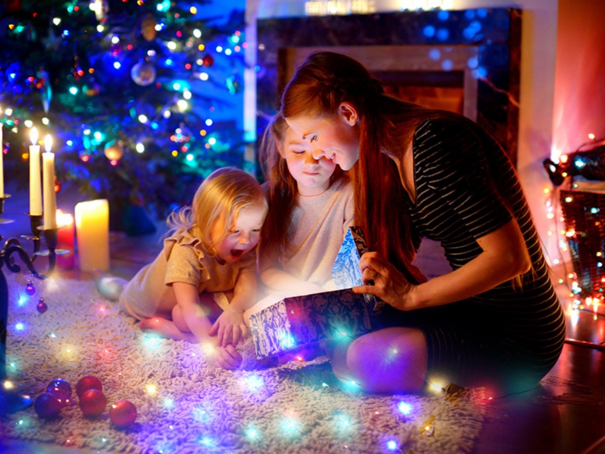 Serie De Luces Navideña Solar 30 Metros 300 Leds 8 Modos De Luz Perfecta Para Interior y Exterior Guirnaldas Led Decoración Para Fiestas, Habitación, Navidad, Halloween, etc.