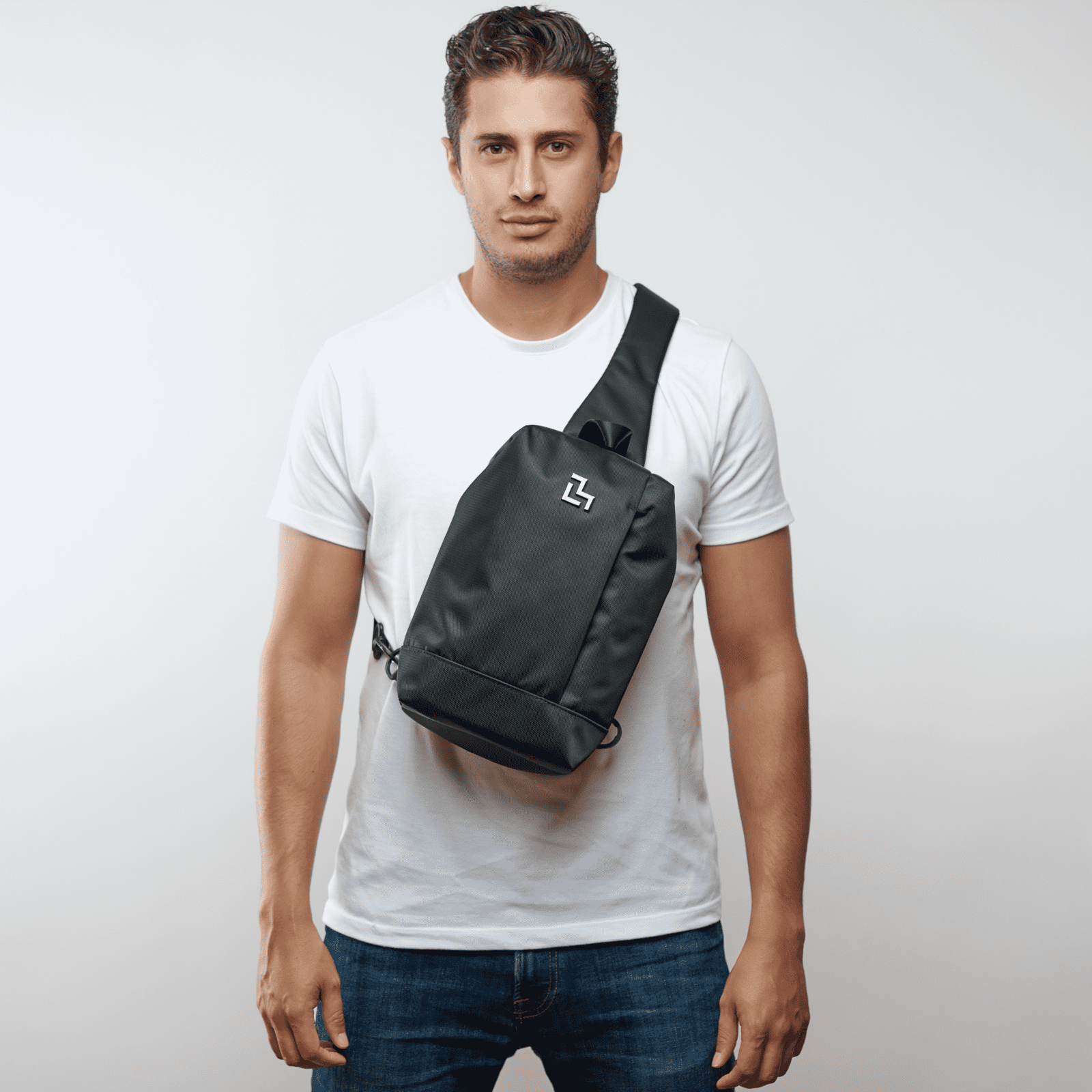 LUCKMAN Mochila Hombre Cruzada Antirrobo tipo Crossbody, Moderna, Múltiples Compartimentos y Repelente al Agua - Enzo, Negro