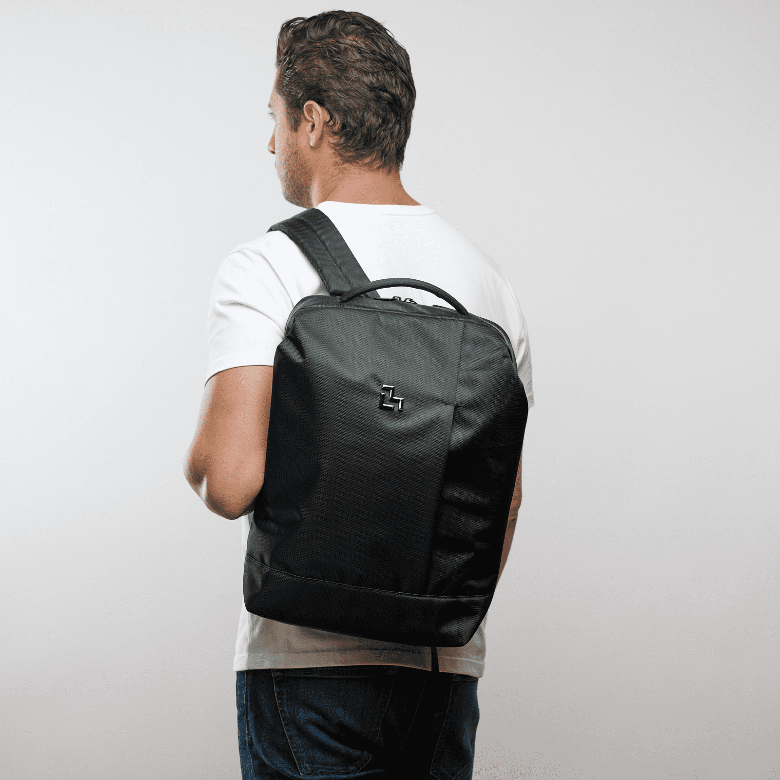 LUCKMAN Mochila para Laptop hasta 15.6 Pulgadas, Moderna Antirrobo, Múltiples Compartimentos, Backpack Hombre Ejecutiva, Escolar de Viaje, Funcional Resistente, Repelente al Agua - Mateo, Negro