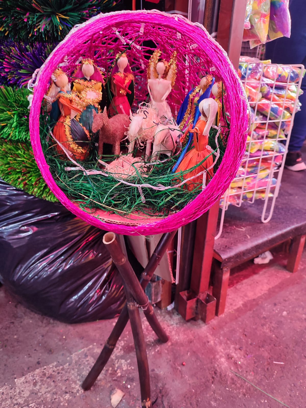 Nacimiento Navideño Artesanal Adorno Navidad Con Luz 12 pzs