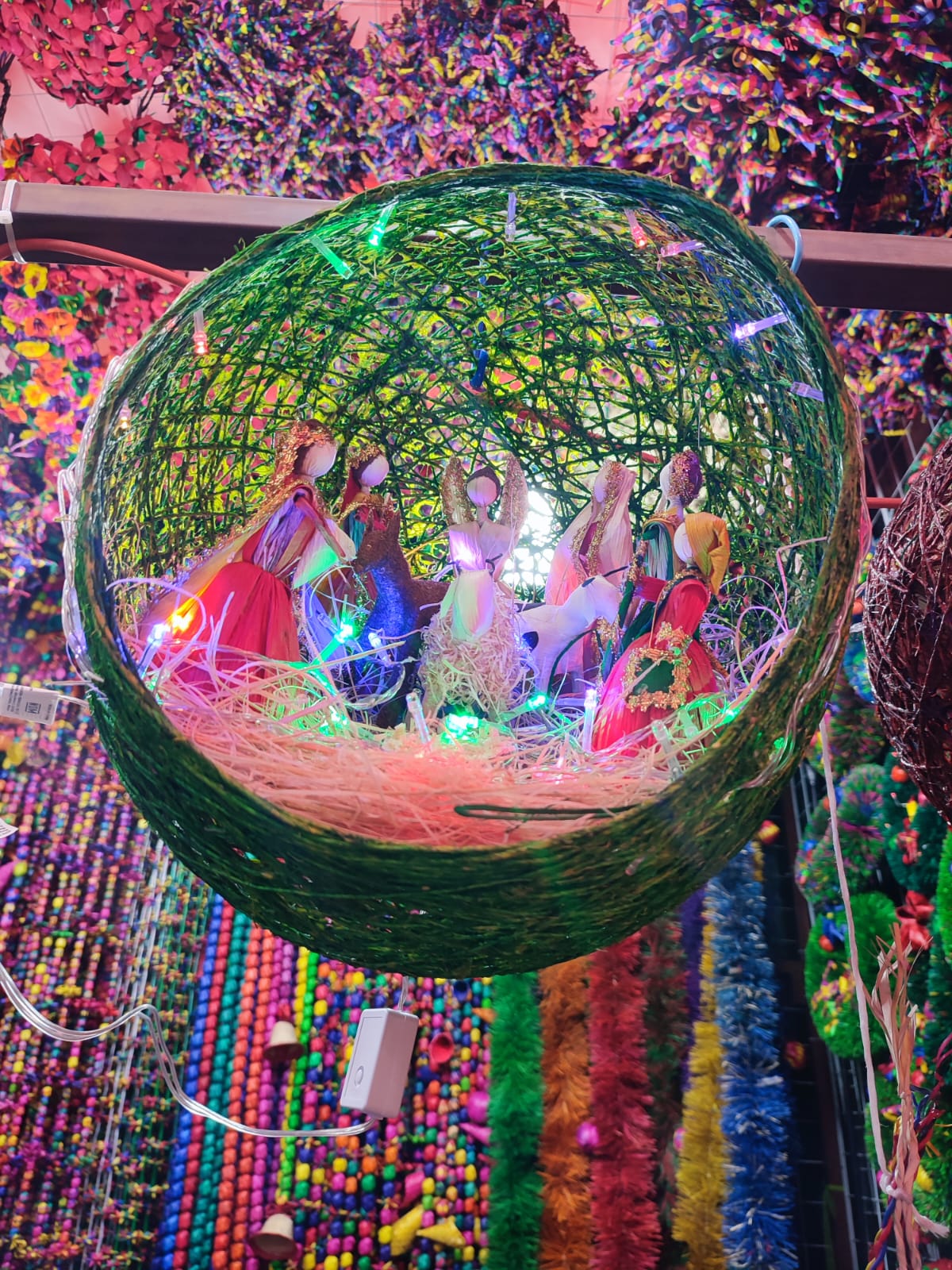 Nacimiento Navideño Artesanal Adorno Navidad Con Luz 12 pzs