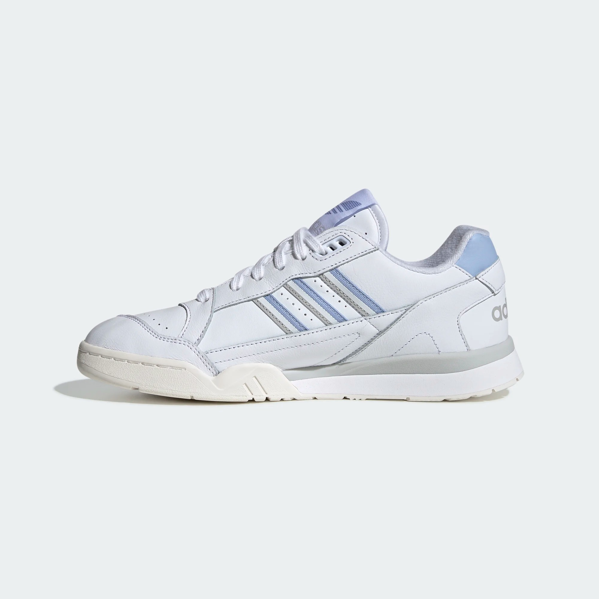 Tenis Trainer Adidas AR Trainer W, blancos