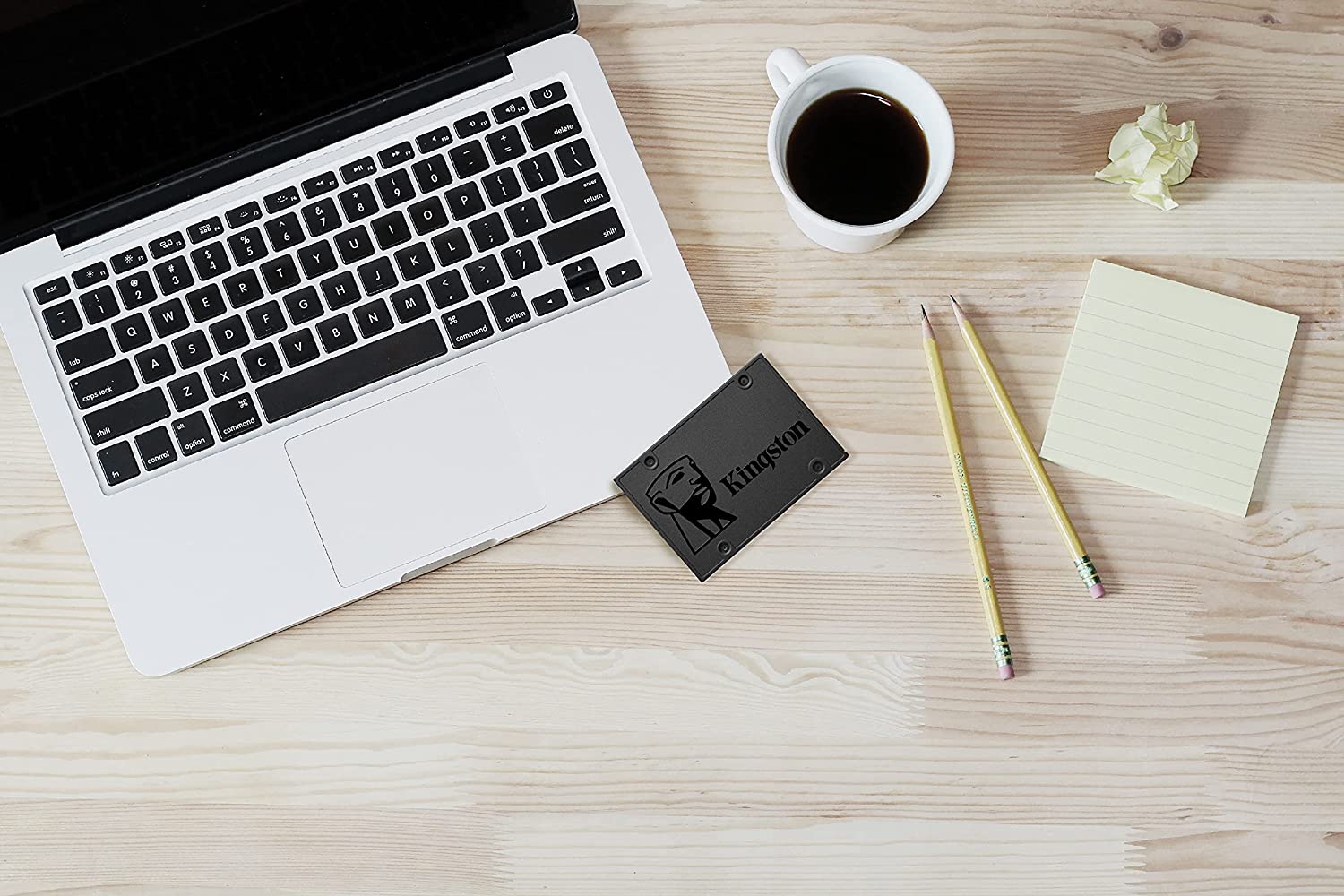 Kingston SSD A400 240GB SATA 3 (6Gb/s) 2.5" Lectura: 500MB/s y Escritura: 350MB/s (SA400S37/240G)