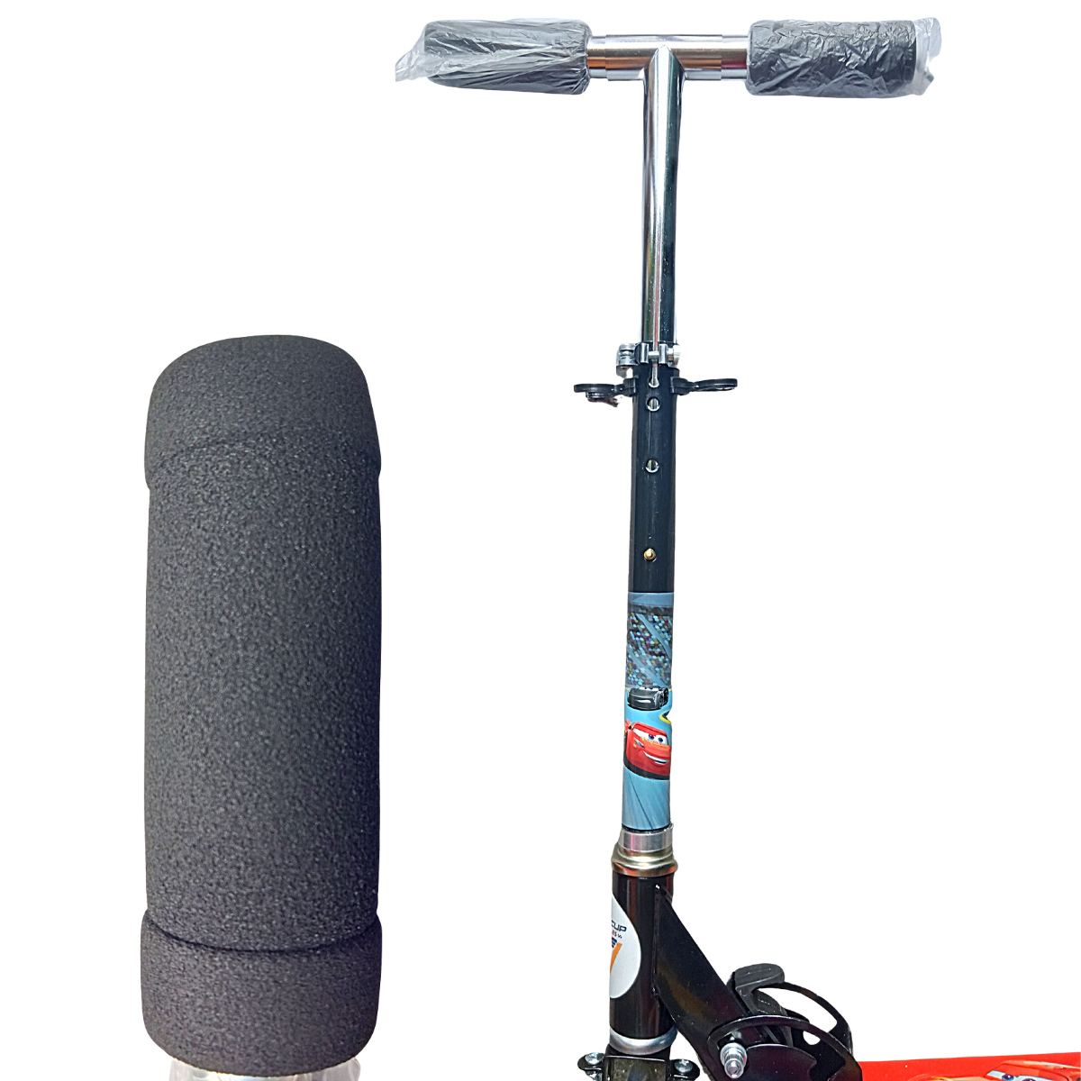 Scooter Plegable Y Ajustable Con 3 Ruedas Cars Negro Con Luz