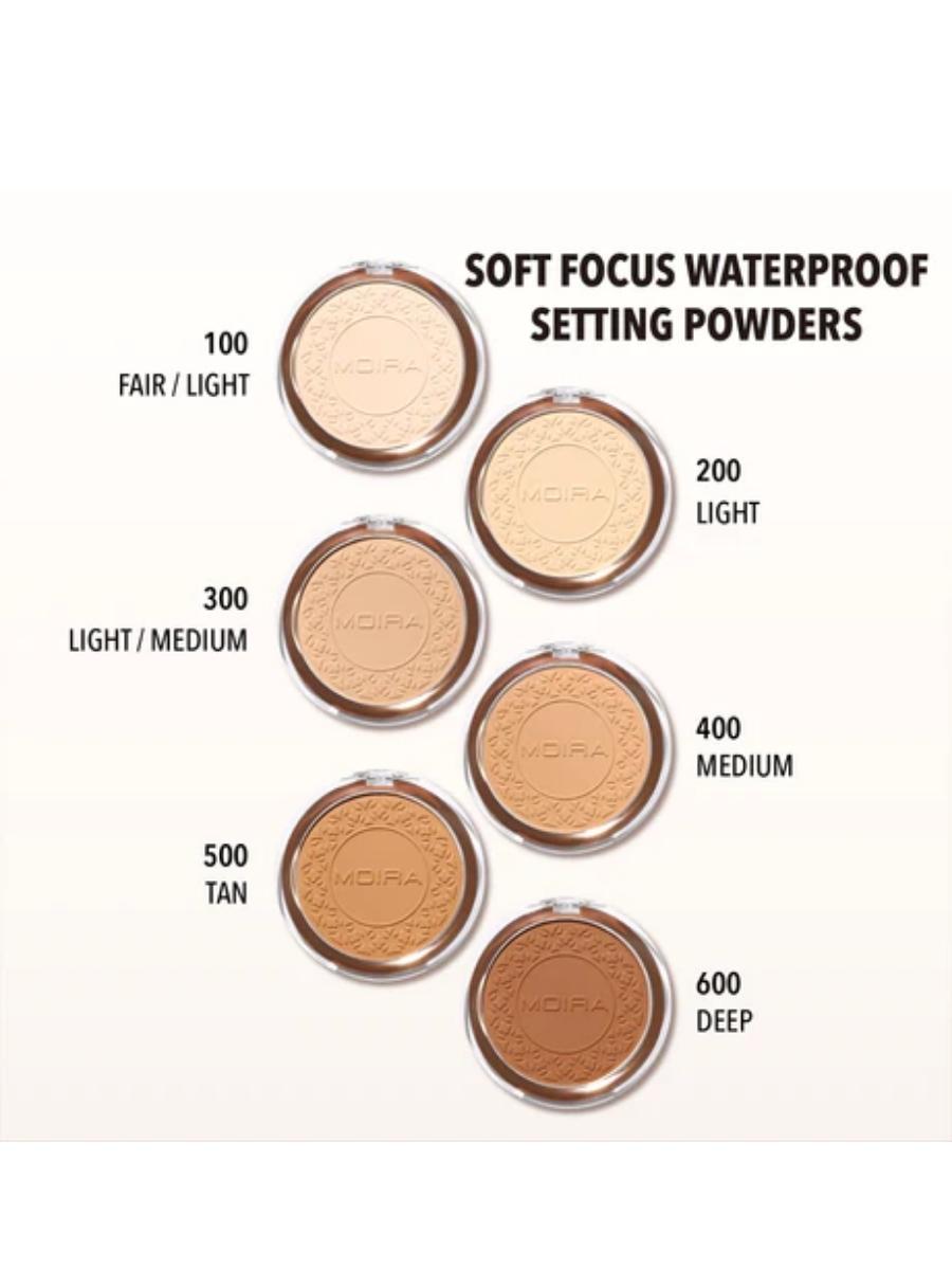 Polvo compacto a prueba de agua Moira Cosmetics Ligth Medium