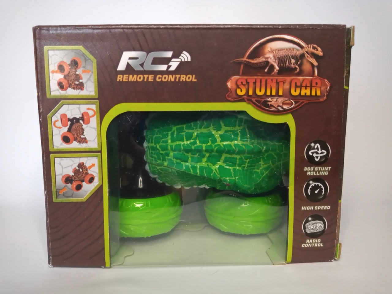 Carro Stun Car Cabeza De Dinosaurio Jurásico Radio Control Verde Amarillo