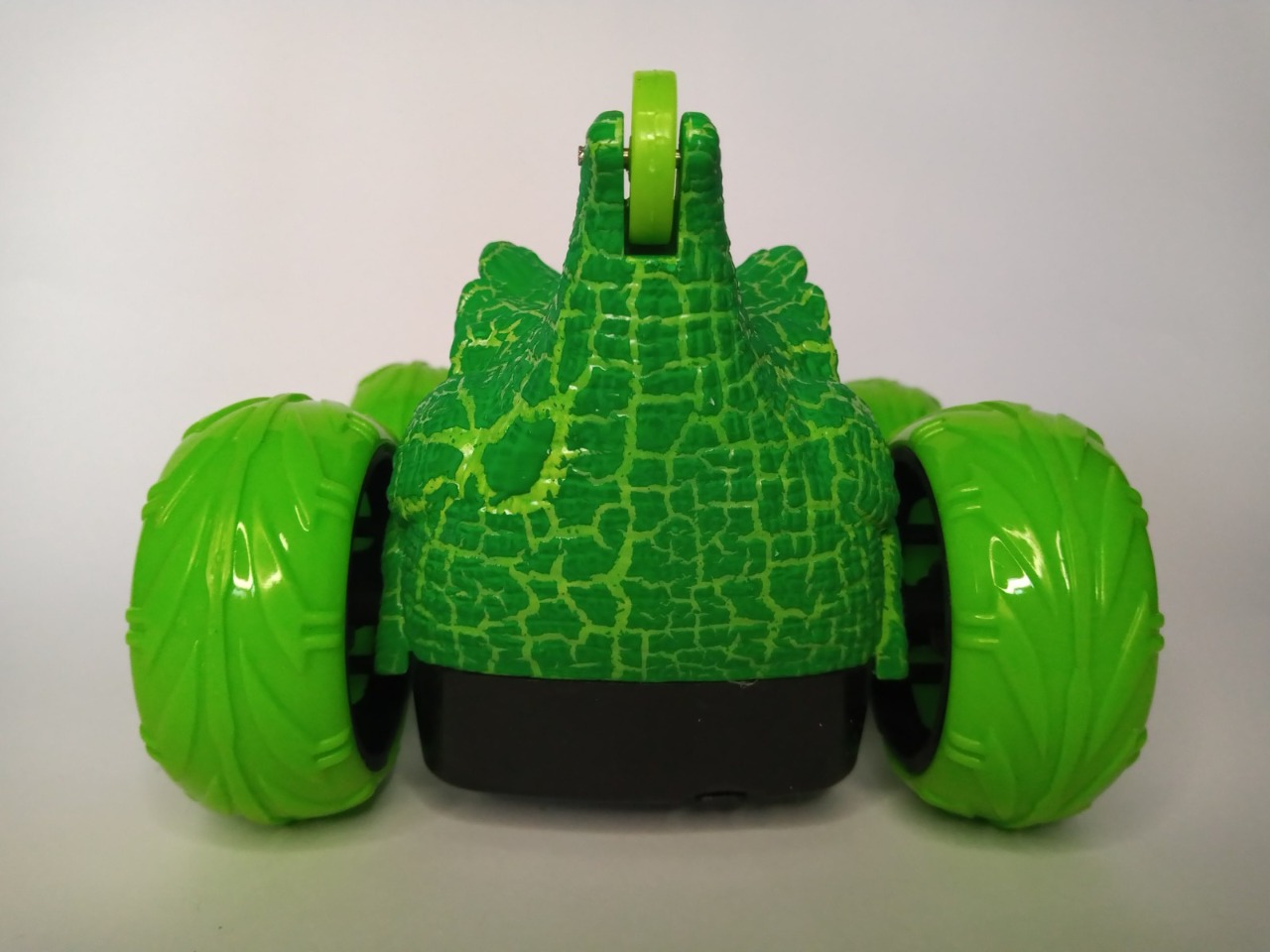 Carro Stun Car Cabeza De Dinosaurio Jurásico Radio Control Verde