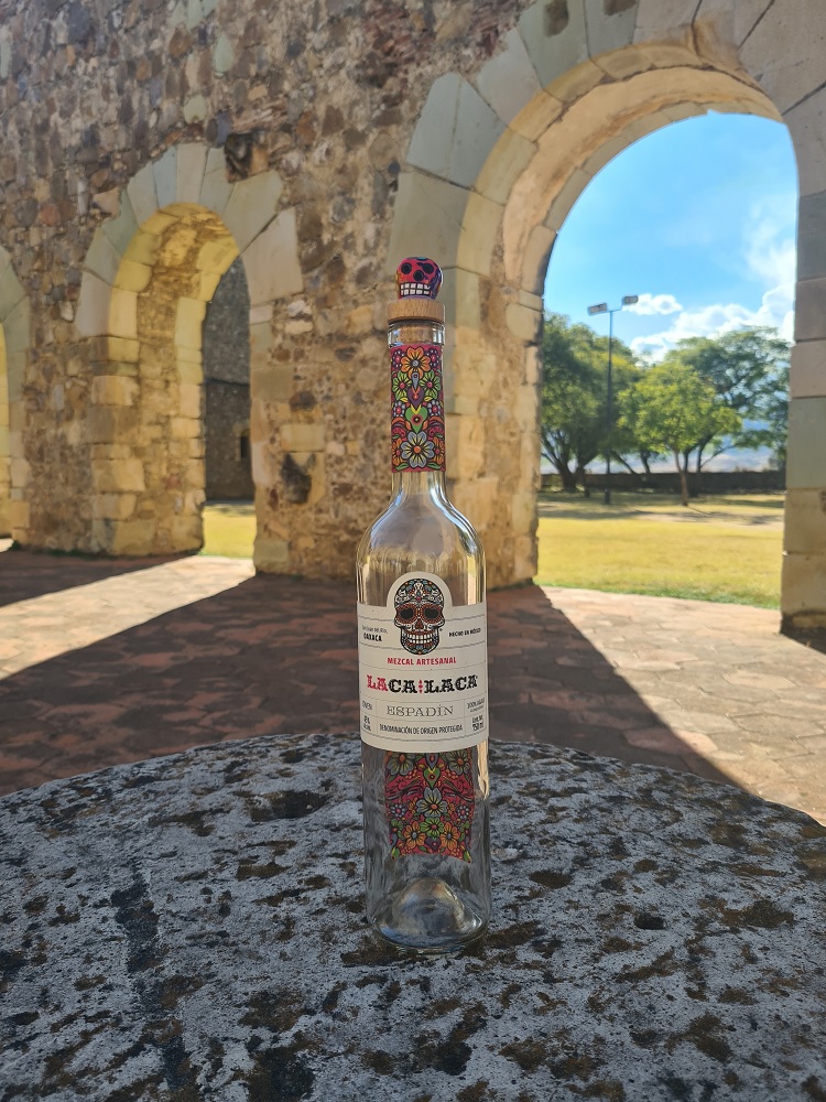 Mezcal Artesanal Laca Laca 100% Agave Espadín Joven 750ml.