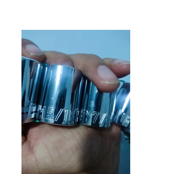 Juego De 23 Dados CRAFTSMAN1/2 Milímetricos Y Estándar 12p