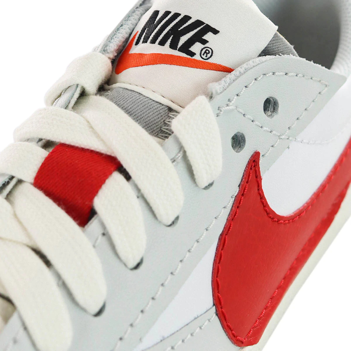 Tenis Nike Blazer Low 77 Jumbo  Hombre DQ8769-100