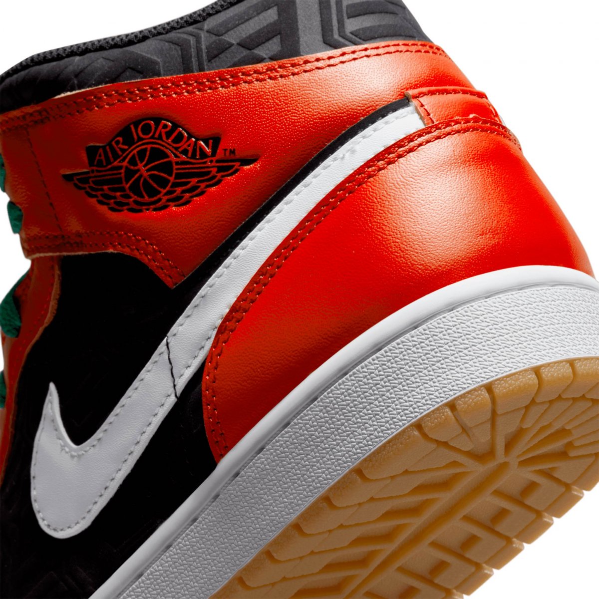 Tenis Air Jordan 1 Mid Christmas  DQ8417-006  