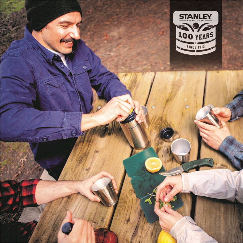 Sistema Shaker Happy Hour Cóctel Apilable Camping Stanley