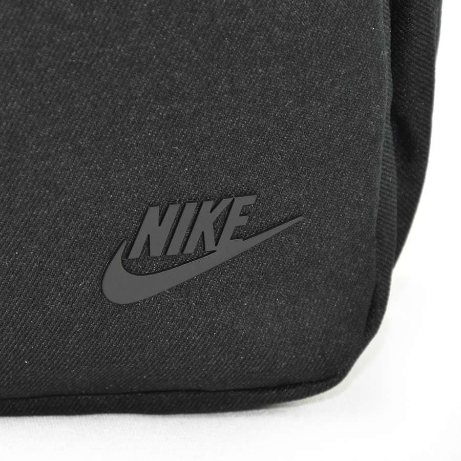 Bolsa nike best sale core pequena