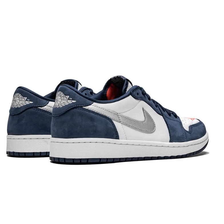 Jordan 1 Low SB Midnight Navy