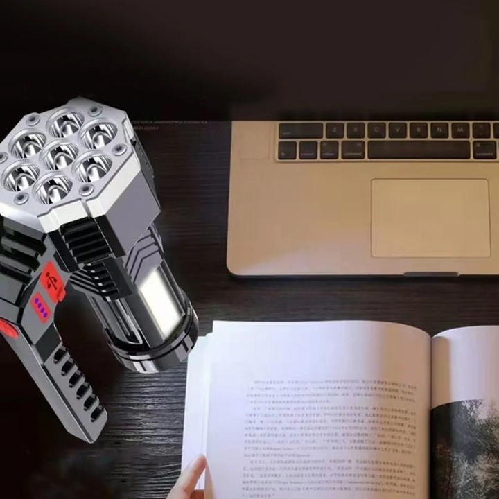 Lampara Tactica Recargable USB LED Petukita Box Linterna Portatil