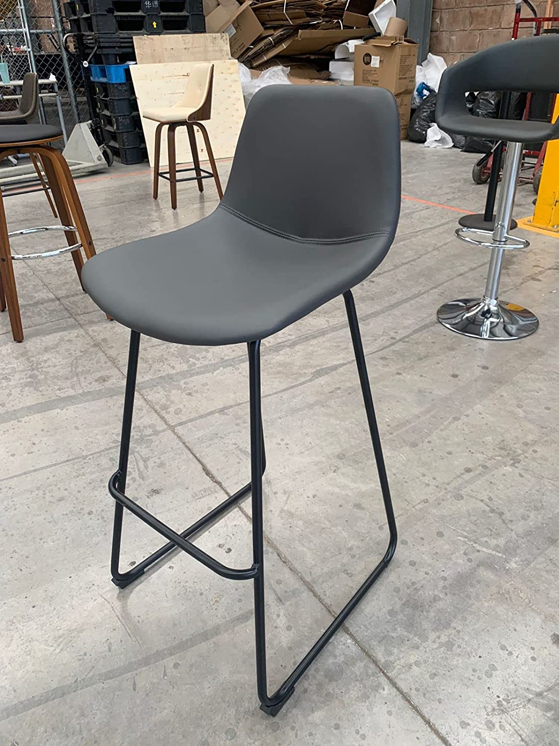 Banco Fijo ika Gris Piel PU Patas Metal Grupo Microtec Vintage Clasico Industrial Moderno Cocina Bar Restaurante desayunador Minimalista Acojinado 