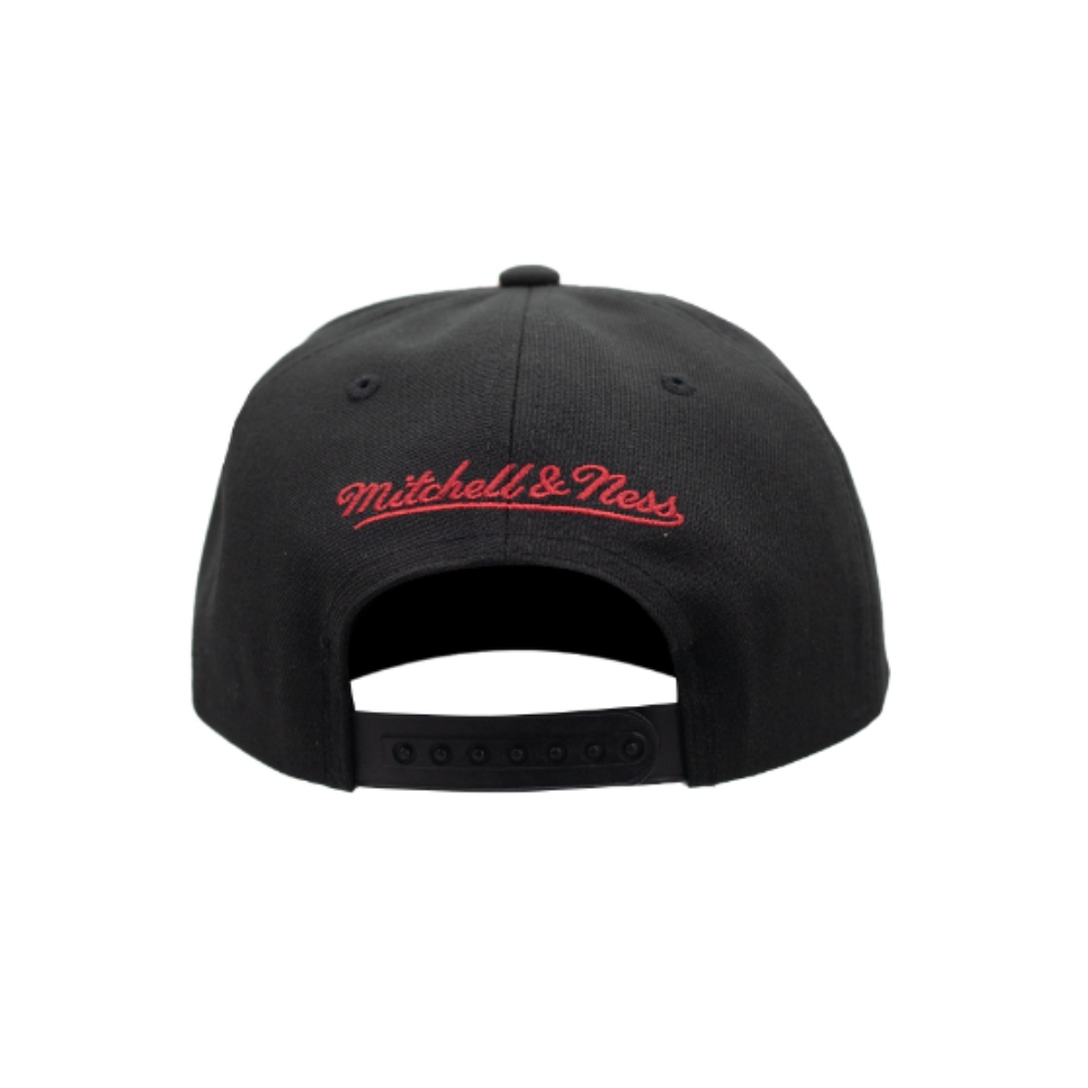 Gorra Mitchell & Ness Hyper Loops Chicago Bulls rojo lr21243