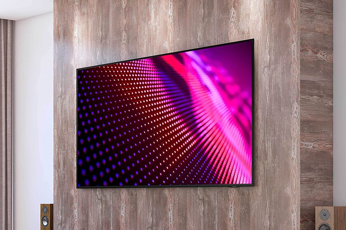 Pantalla Samsung 55" Crystal UHD 4K led con Control de Voz UN55AU8000FXZX .
