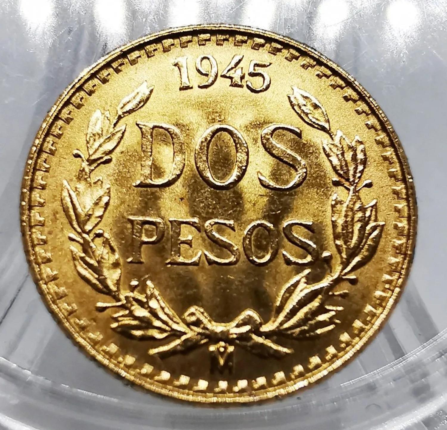 Moneda de oro 2 Pesos oro hidalgo En Su Capsula.
