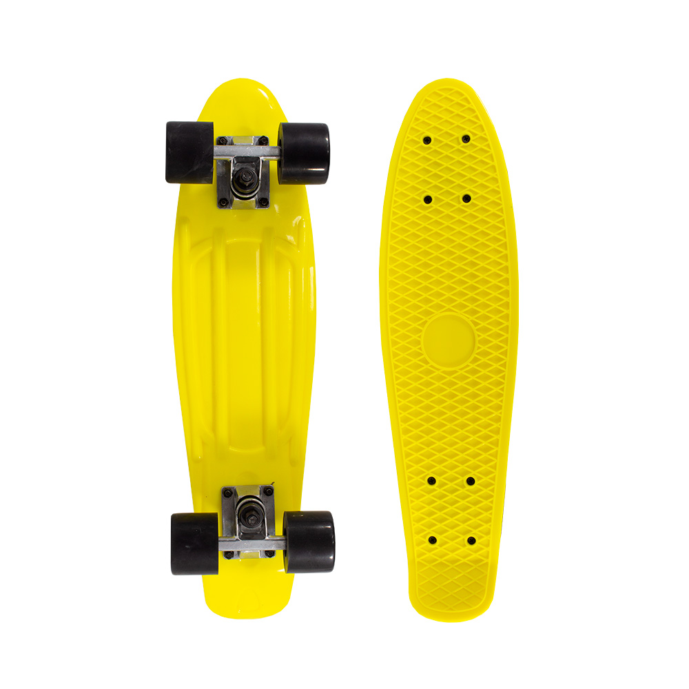 Patineta Skate Penny Clásica Amarilla Llantas Negras Caras Lisas Poliuretano